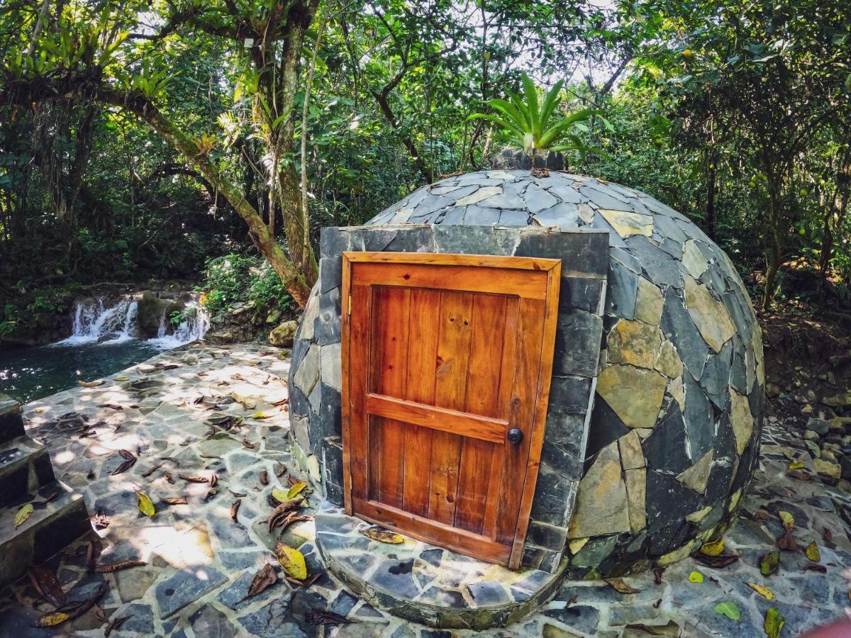 Hotel Cerveceria James Xilitla Exterior photo
